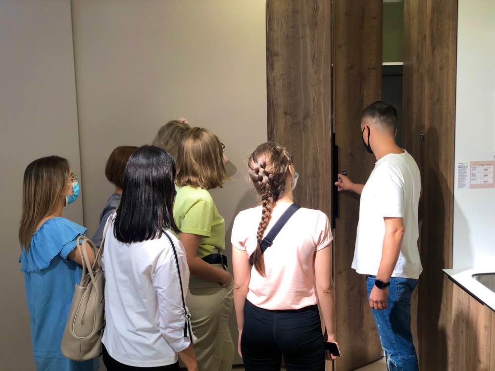 Дизайнеры школы DH снова в гостях у Мебель ГРУПП